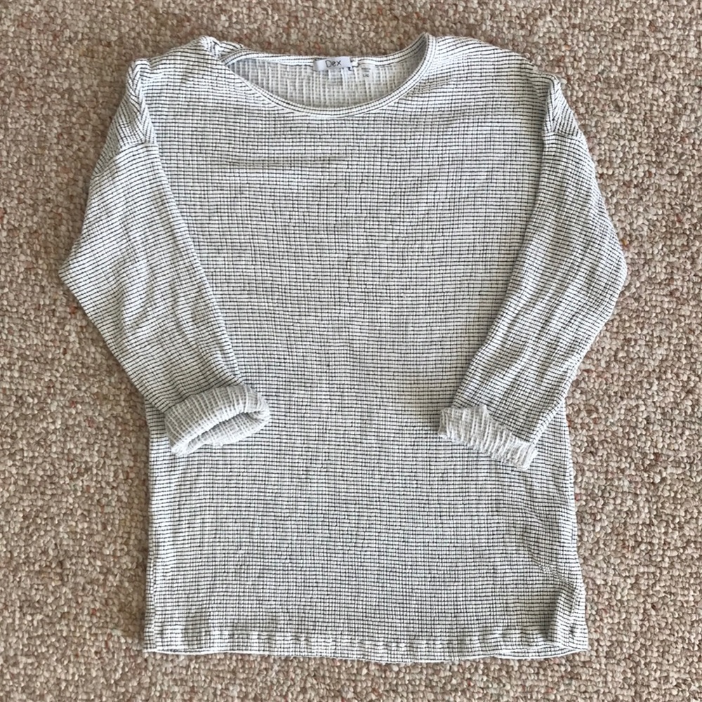 Women’s white and black top, size L